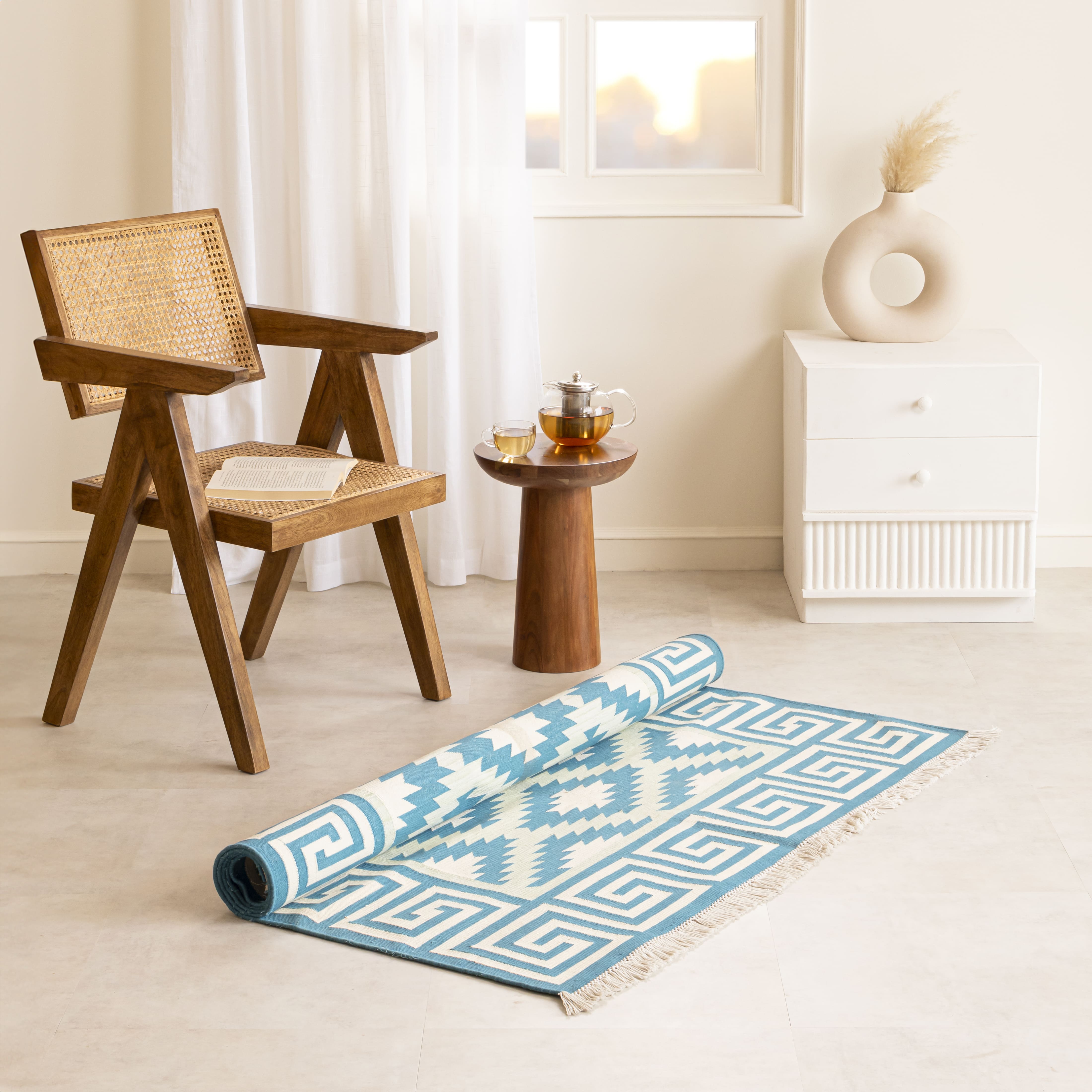 Handmade 100% Cotton Kilim-Inspired Blue Geometric Flatweave Rug