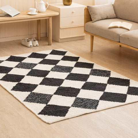 Handwoven Black & White Diamond Hemp Rug - Bold Geometric Design