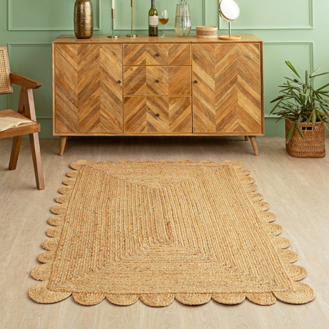 Hand-Braided Hemp Rug with Scalloped Border - Rustic Bohemian Elegance