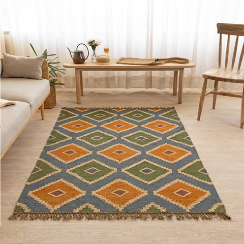 Handwoven Geometric Wool-Jute Area Rug - Bohemian Charm in Earth Tones