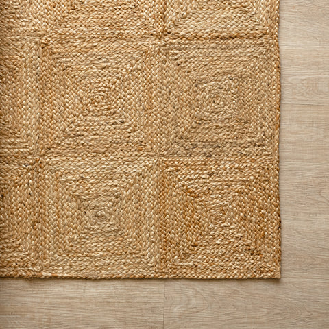 Hand-Braided Natural Hemp Area Rug with Geometric Pattern - Rustic Elegance