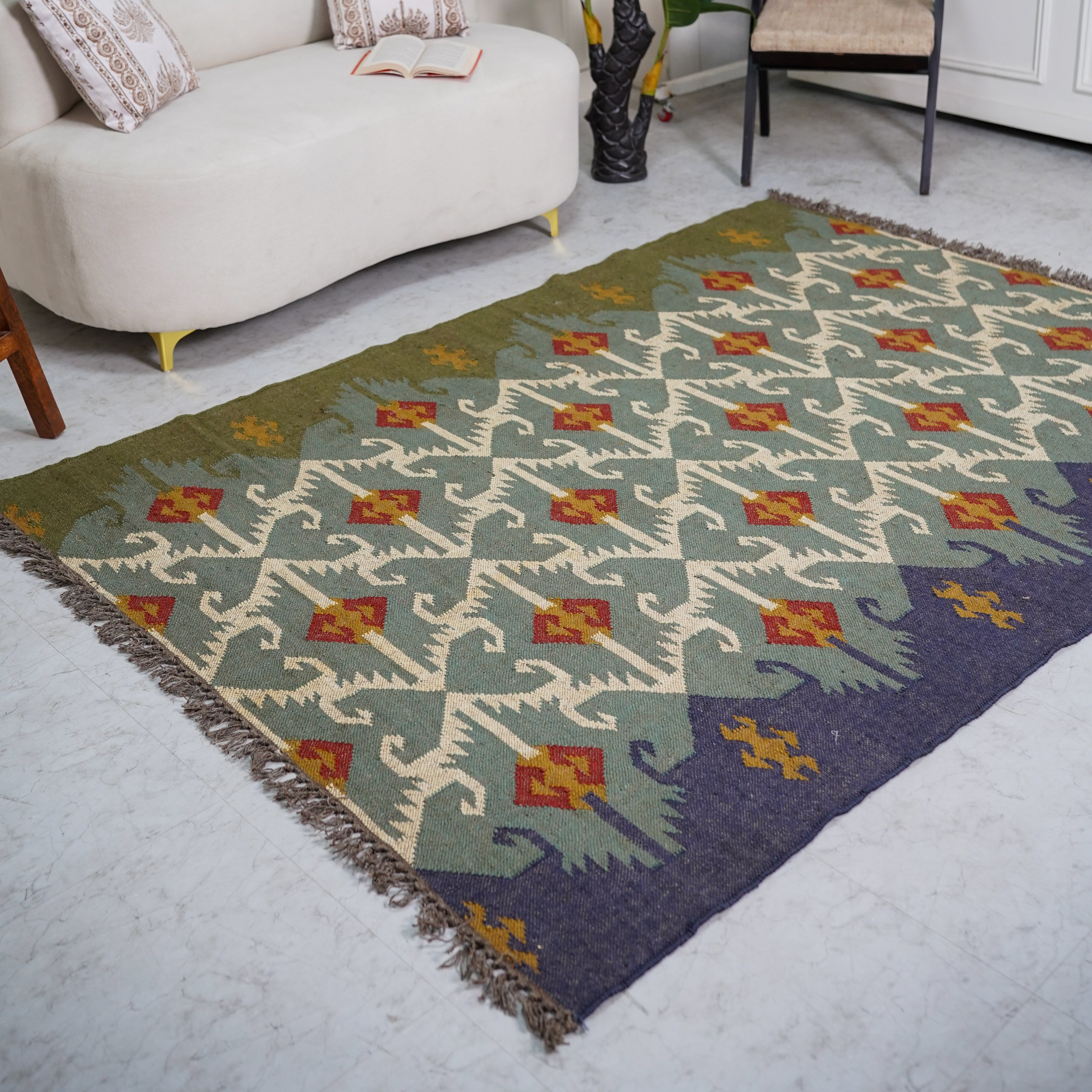 Heritage Green Kilim Wool-Jute Wool Rug – Handcrafted Traditional Indian Design