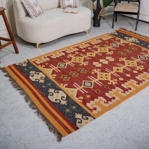 Traditional Jute-Wool Rug with Geometric Diamond Motifs – Handcrafted Kilim Design