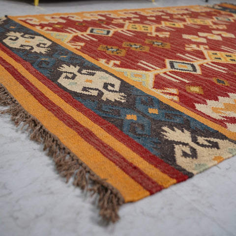 Traditional Jute-Wool Rug with Geometric Diamond Motifs – Handcrafted Kilim Design