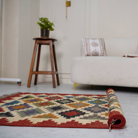 Vibrant Geometric Jute-Wool Flatweave Rug – Handcrafted in Multi-Color Diamond Design